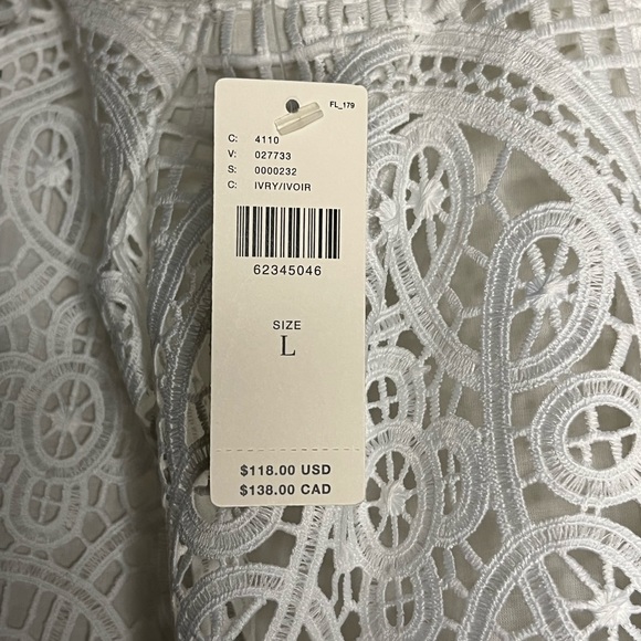 ANTHROPOLOGIE - WHITE Victorian Lace Tank Top! - Picture 3 of 3